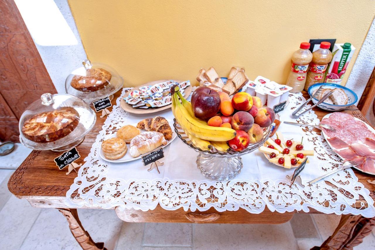 B&B Bone Novelle Dimora Storica Palazzo Zuzi LʼAquila Zewnętrze zdjęcie