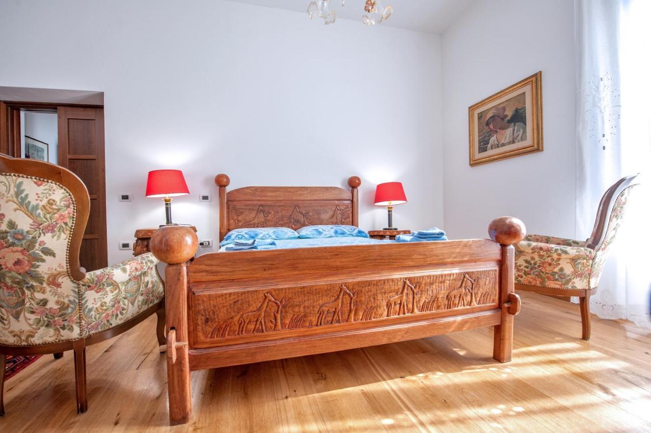 B&B Bone Novelle Dimora Storica Palazzo Zuzi LʼAquila Zewnętrze zdjęcie